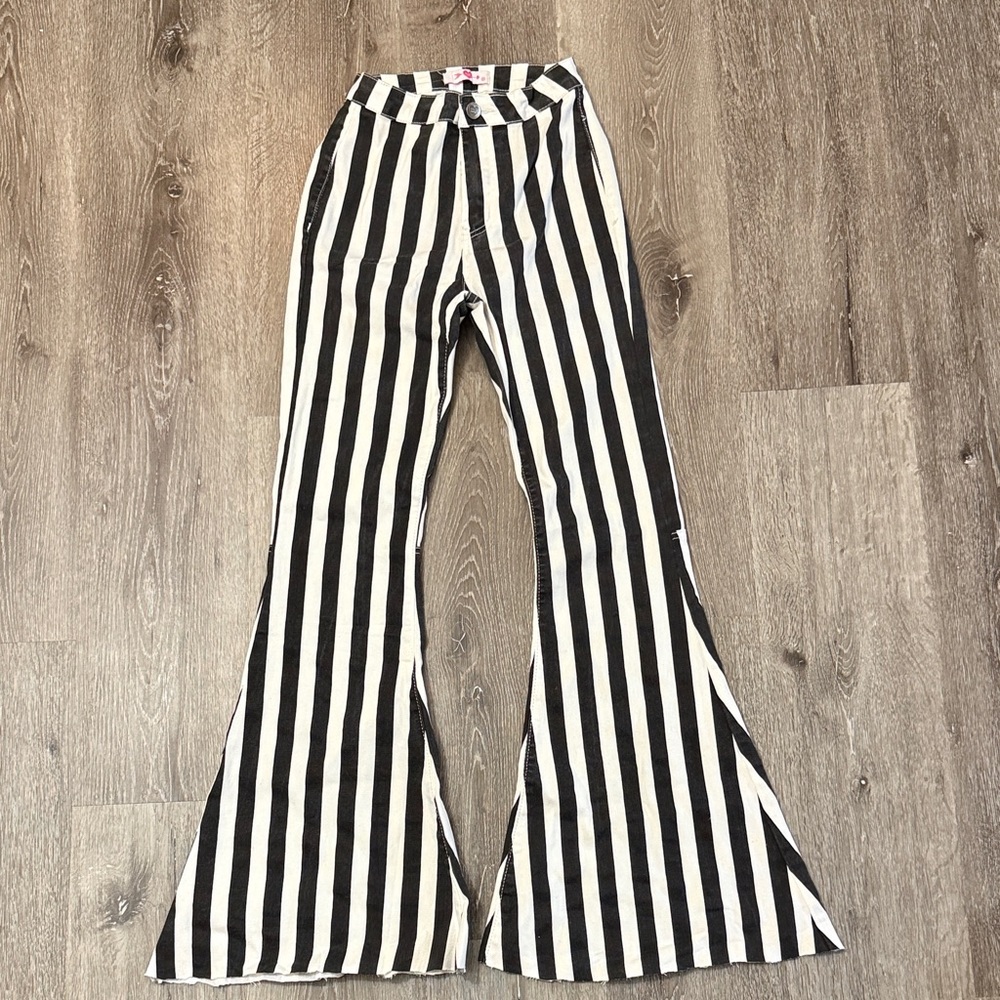 Buddy Love Black and White Striped Wide Bottom Flare Pants Size 24